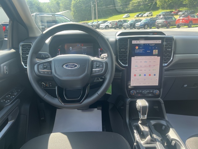 2025 Ford Ranger XLT photo 13