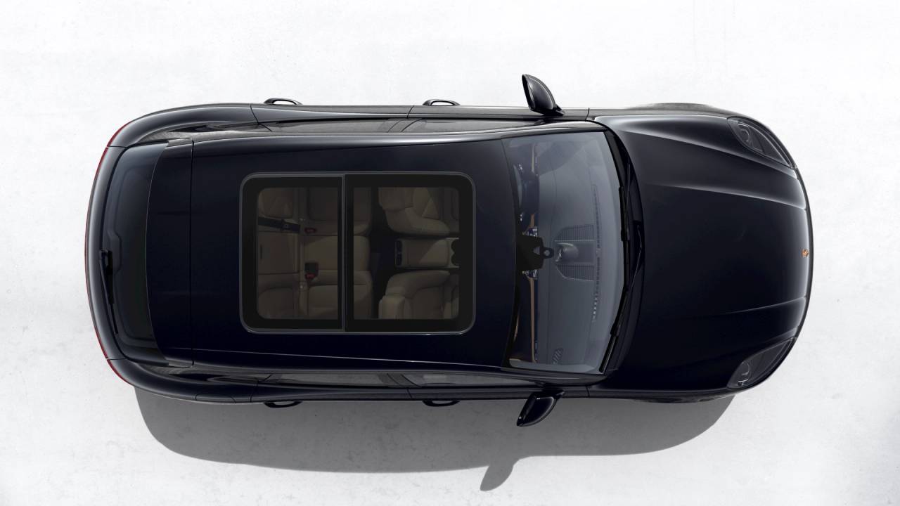 2026 Porsche Macan T photo 4