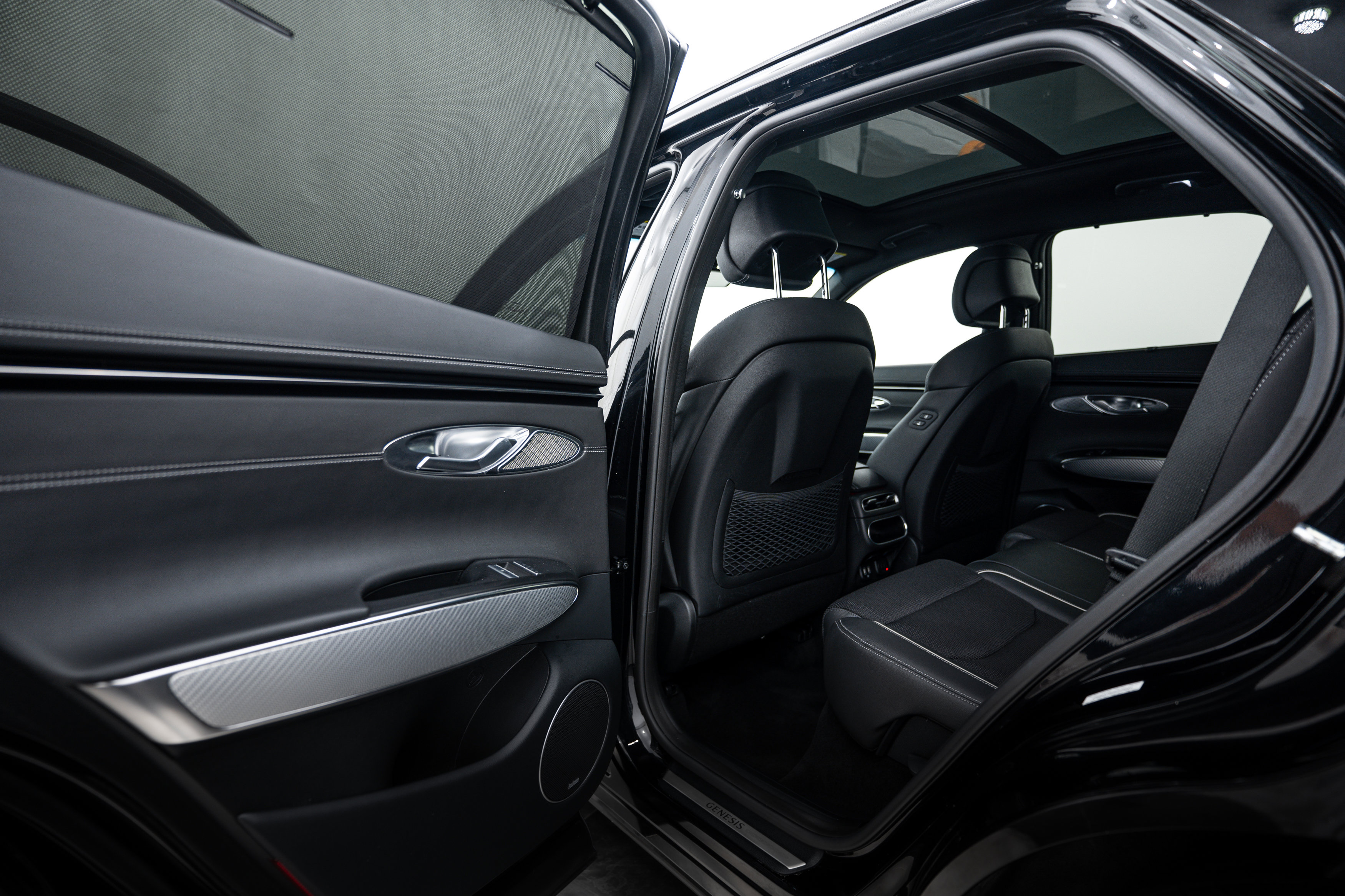 2022 Genesis GV70 2.5T photo 14