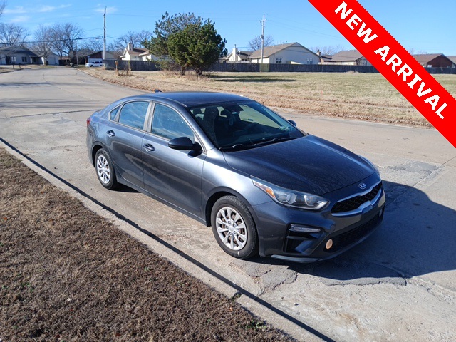 2019 Kia FORTE FE's photo