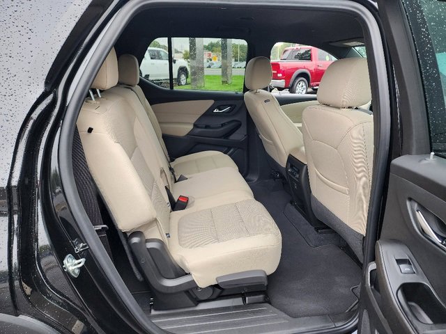 2023 Chevrolet Traverse LS photo 22