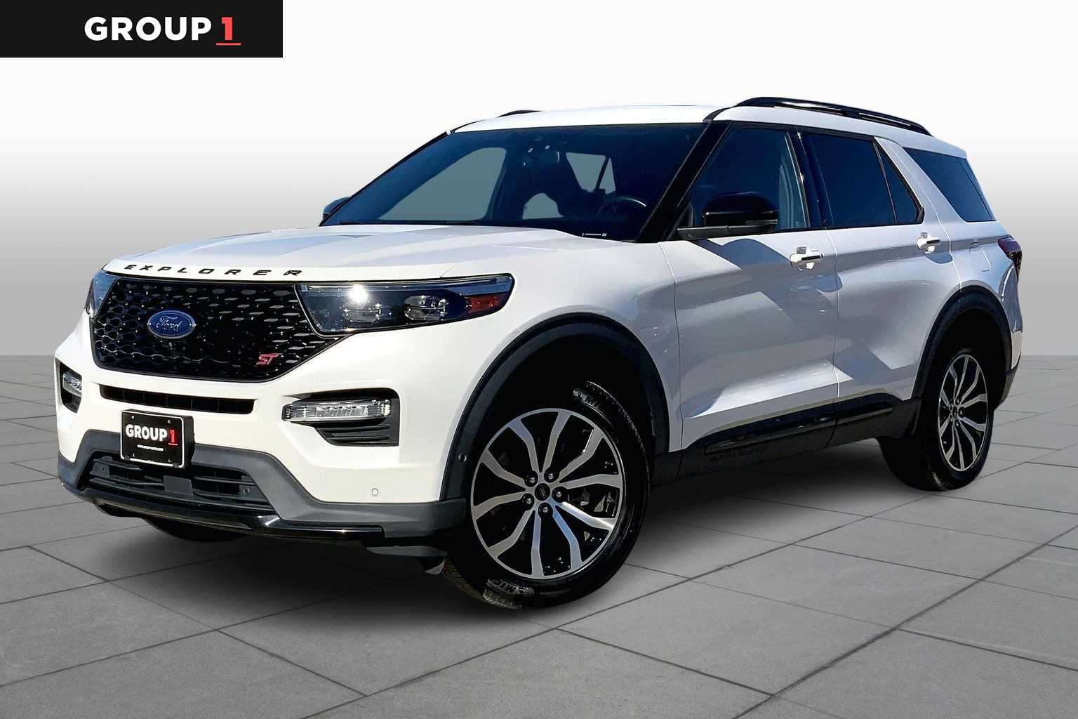 2020 Ford Explorer ST's photo