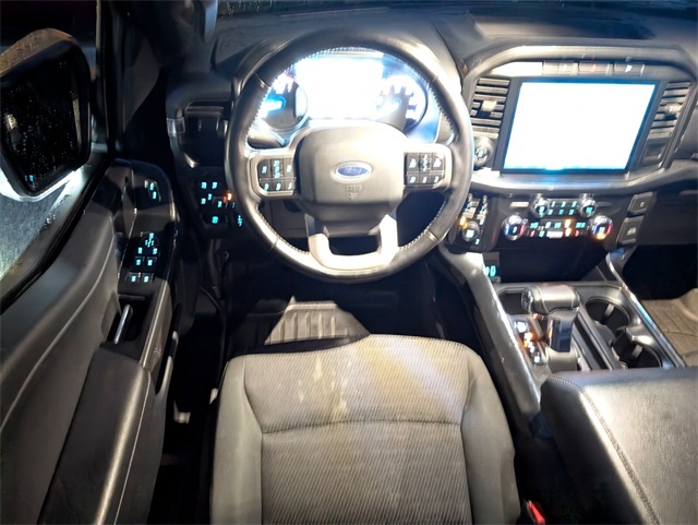 2022 Ford F-150 XLT photo 8