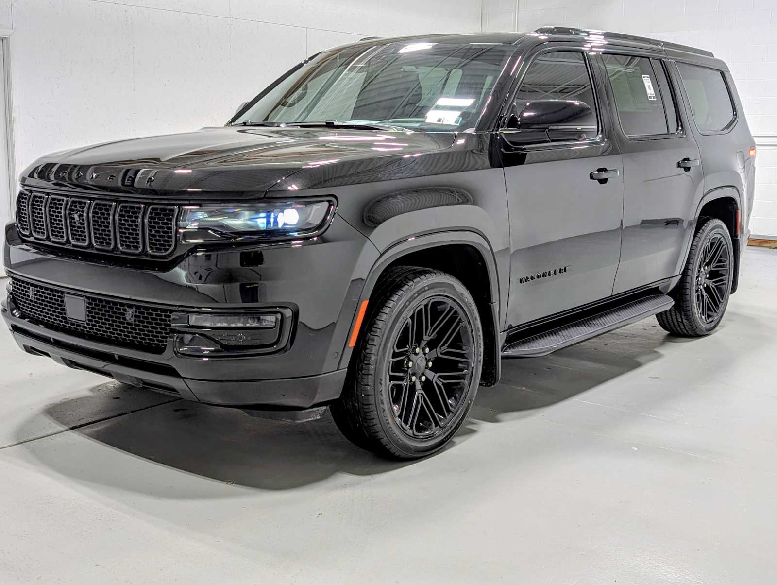 2025 Jeep Wagoneer Series II's photo