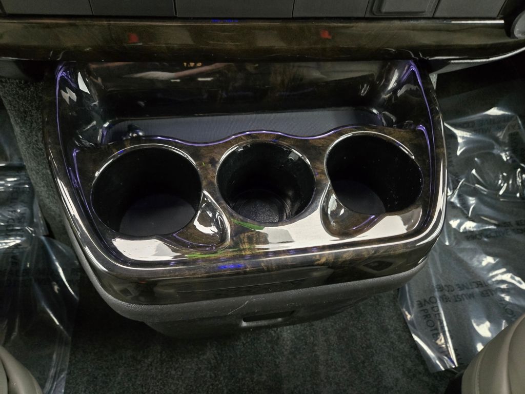 2023 Chevrolet Express photo 26