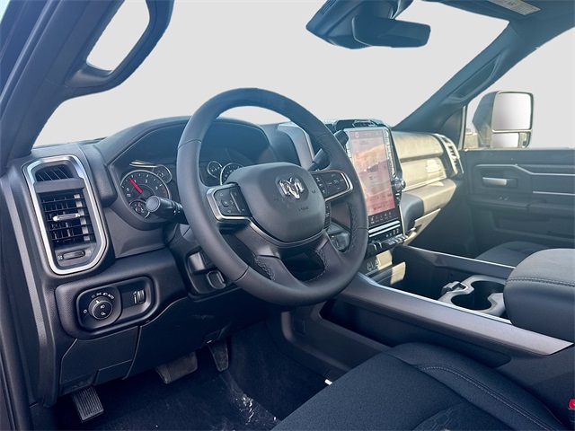 2025 Ram 3500 Big Horn photo 8