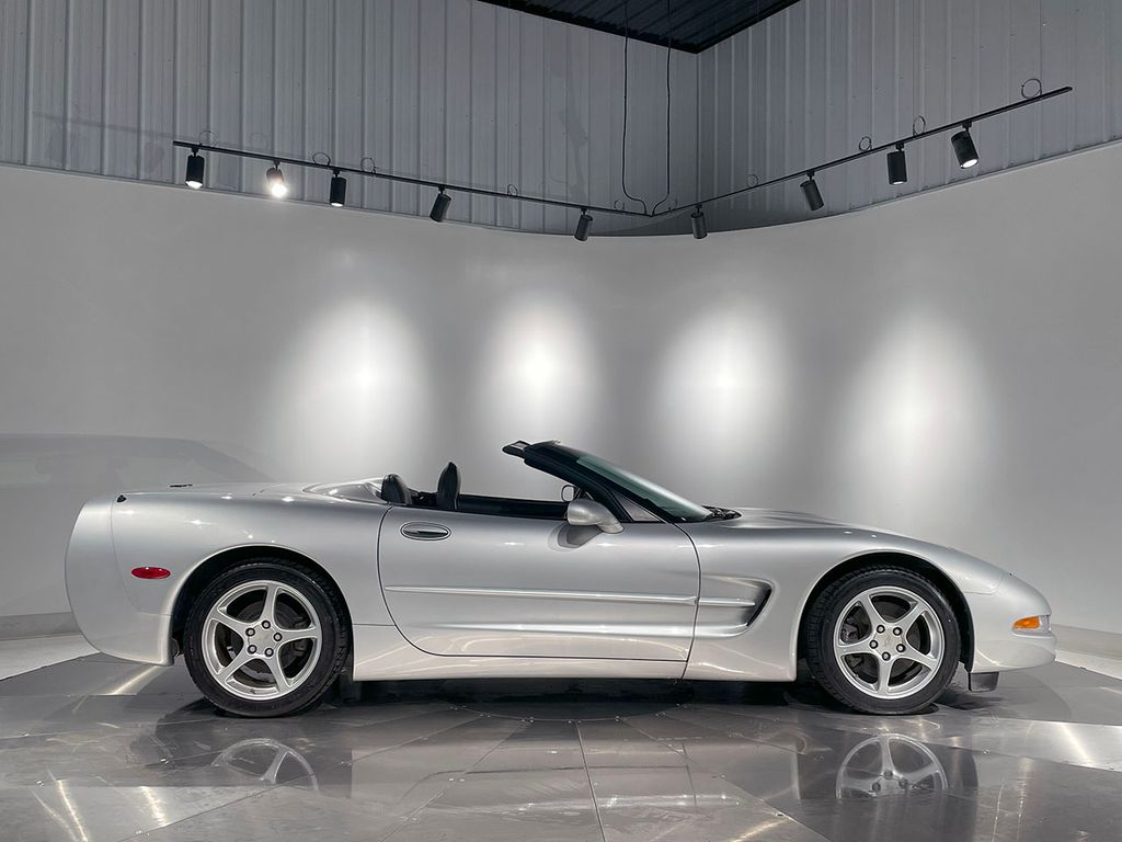2000 Chevrolet Corvette Base Convertible photo 4
