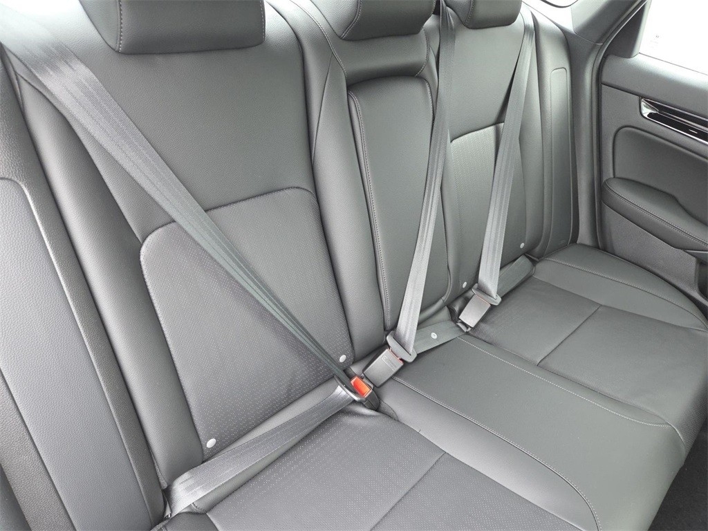 2026 Honda Civic Hybrid Sport Touring photo 25