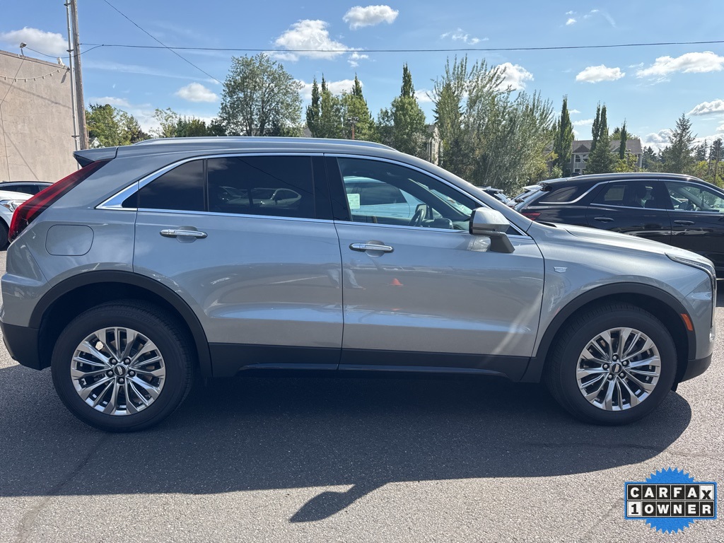 2024 Cadillac XT4 Premium Luxury photo 8
