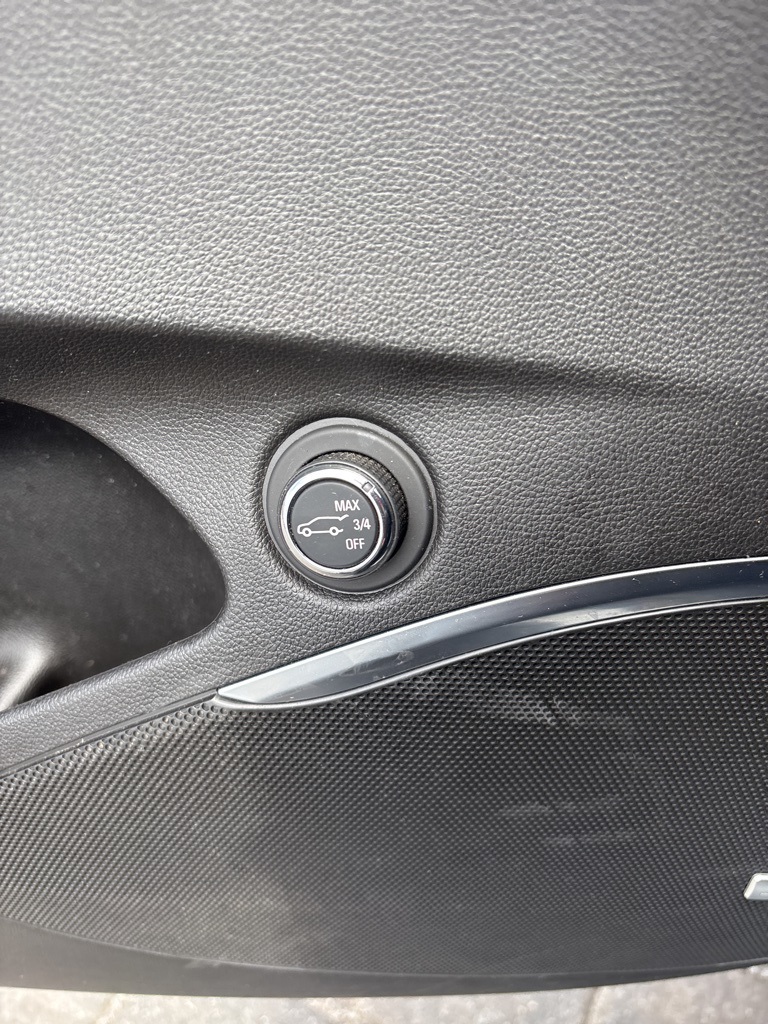 2019 Buick Enclave Premium photo 9