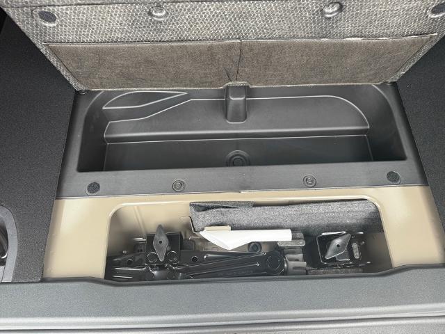 2025 Ford Bronco Outer Banks photo 34