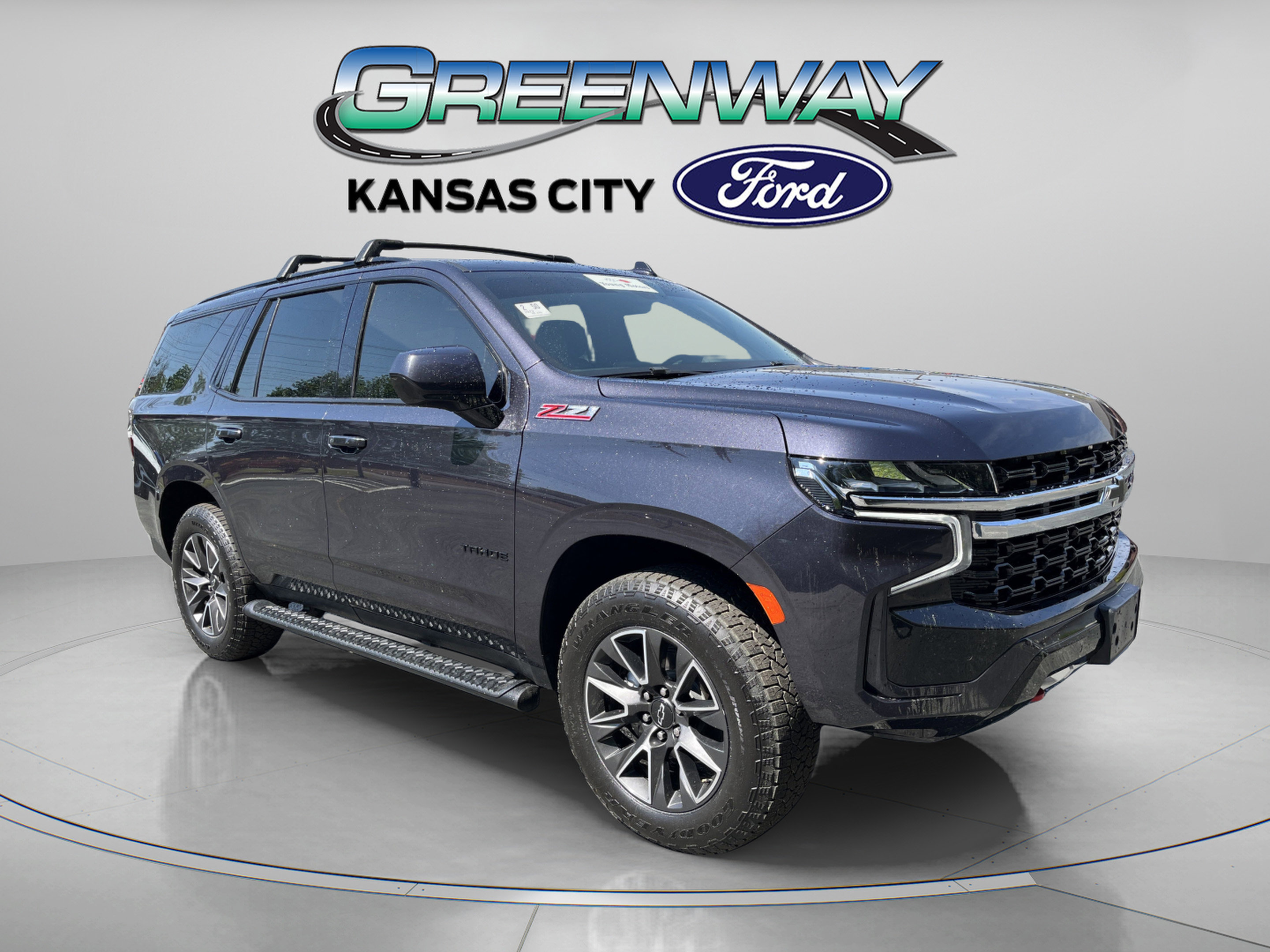 Used 2022 Chevrolet Tahoe Z71 with VIN 1GNSKPKD1NR140841 for sale in Kansas City