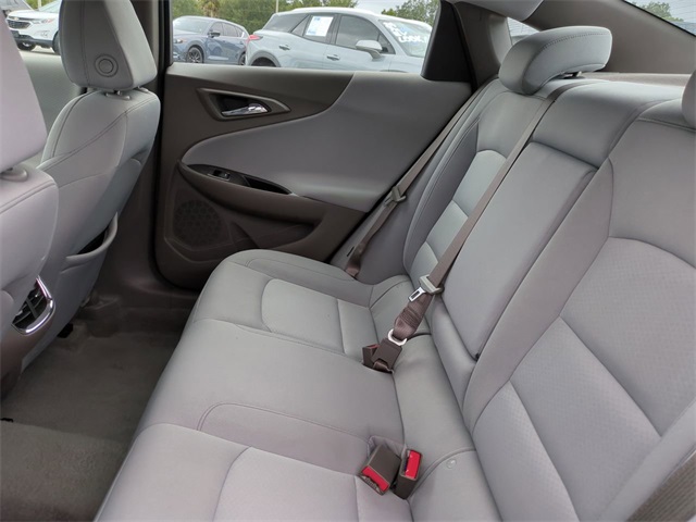 2025 Chevrolet Malibu 1LT photo 10