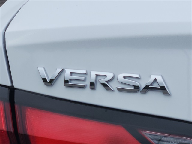 2025 Nissan Versa S photo 3