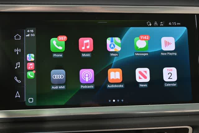 2023 Audi Q3 S line Premium Plus photo 6