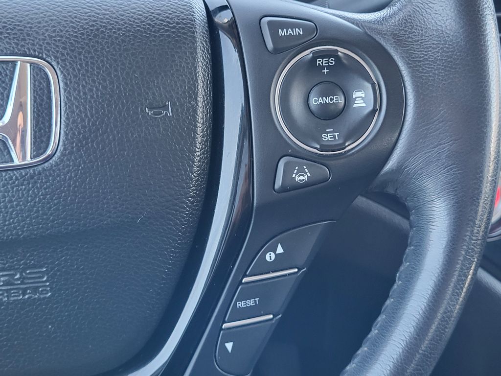 2019 Honda Ridgeline RTL-E photo 24