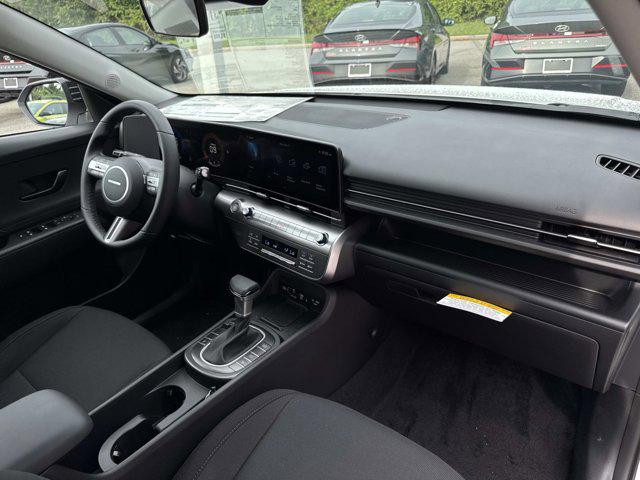 2026 Hyundai Kona SEL photo 13