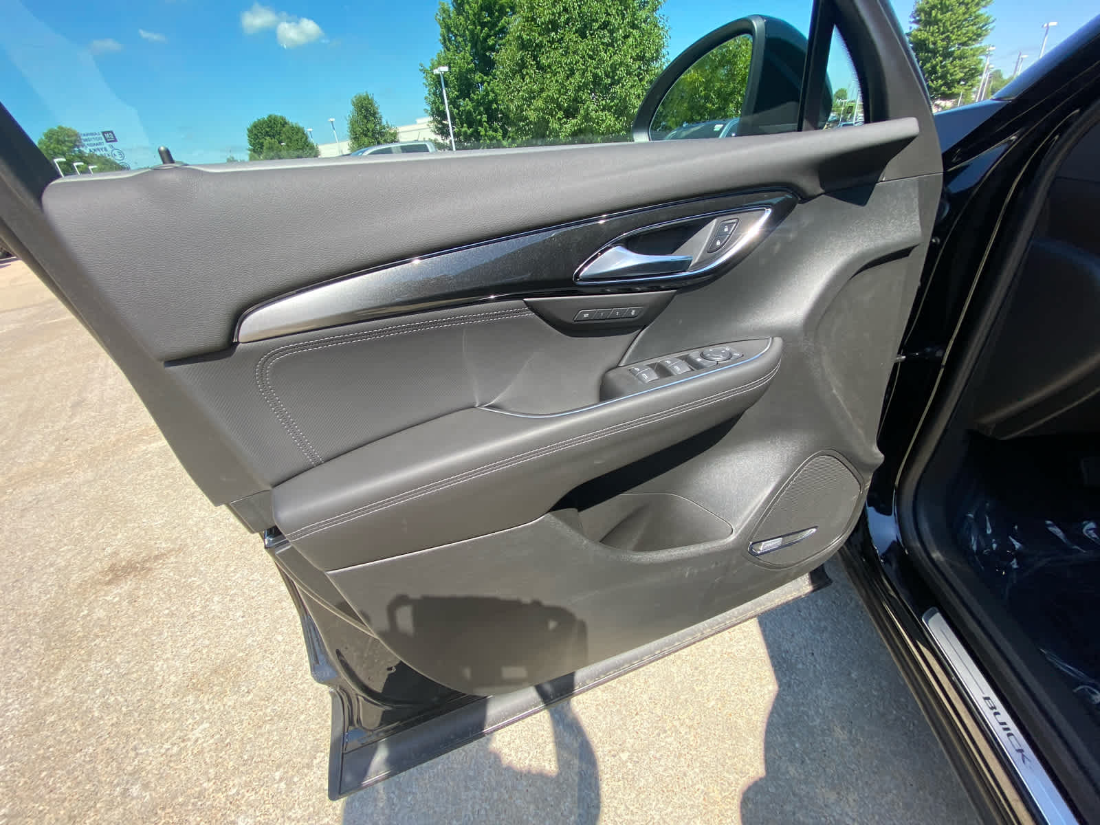 2025 Buick Envision Preferred photo 10