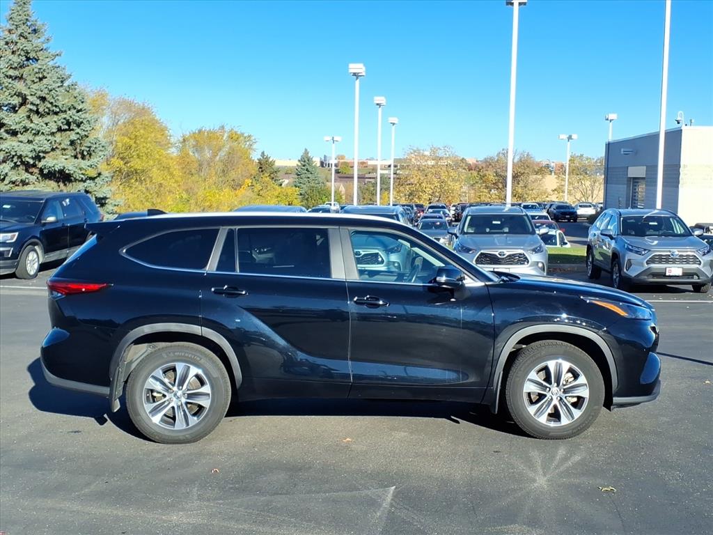 Certified 2023 Toyota Highlander XLE with VIN 5TDKDRBH3PS034347 for sale in Burnsville, Minnesota
