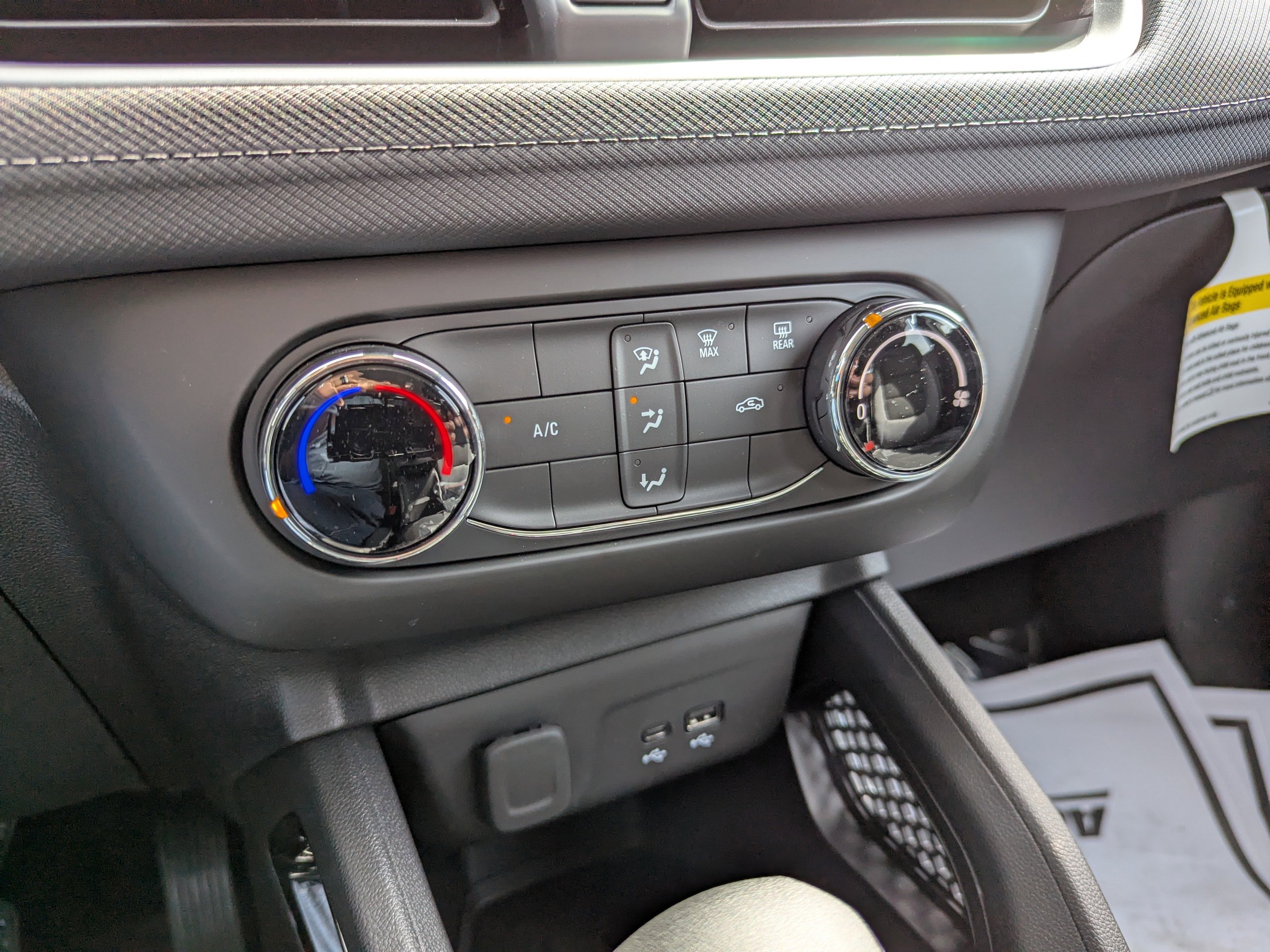 2026 Chevrolet Trailblazer LS photo 20