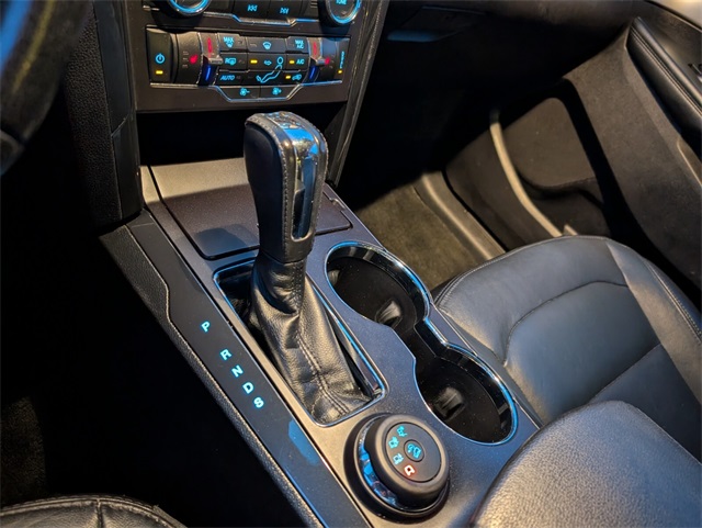 2016 Ford Explorer XLT photo 16