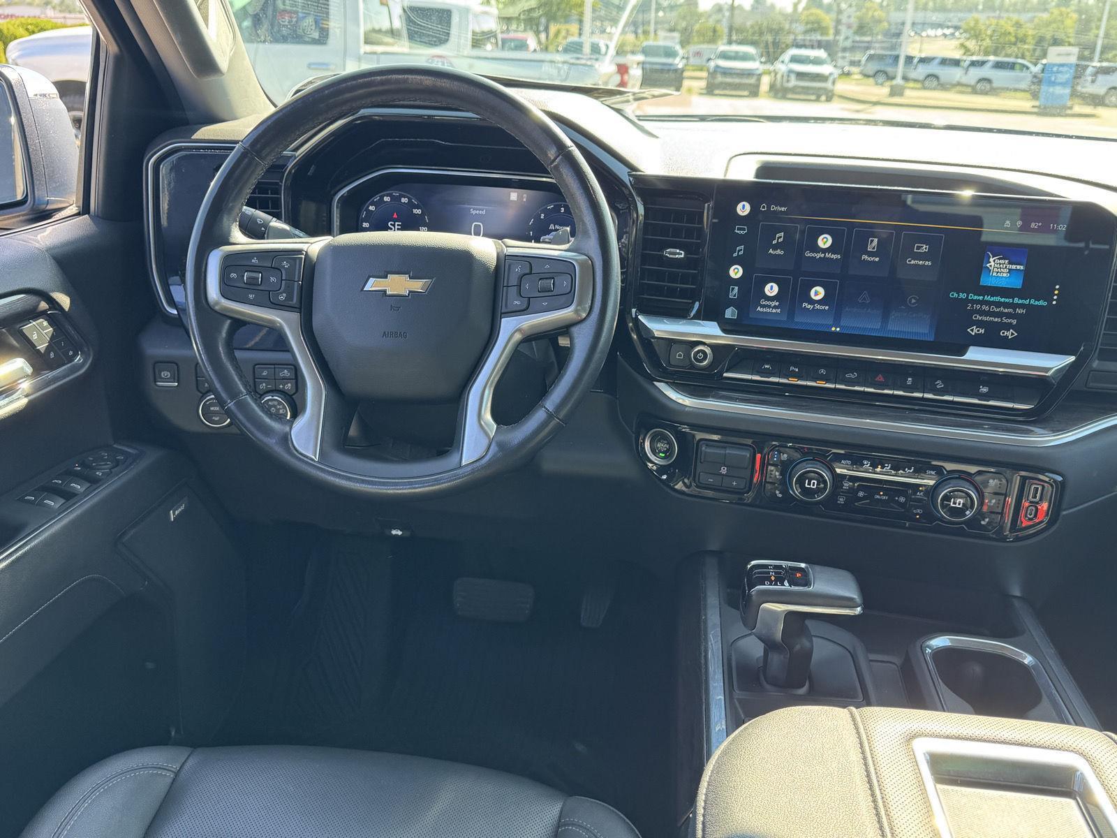 2022 Chevrolet Silverado 1500 LTZ photo 35