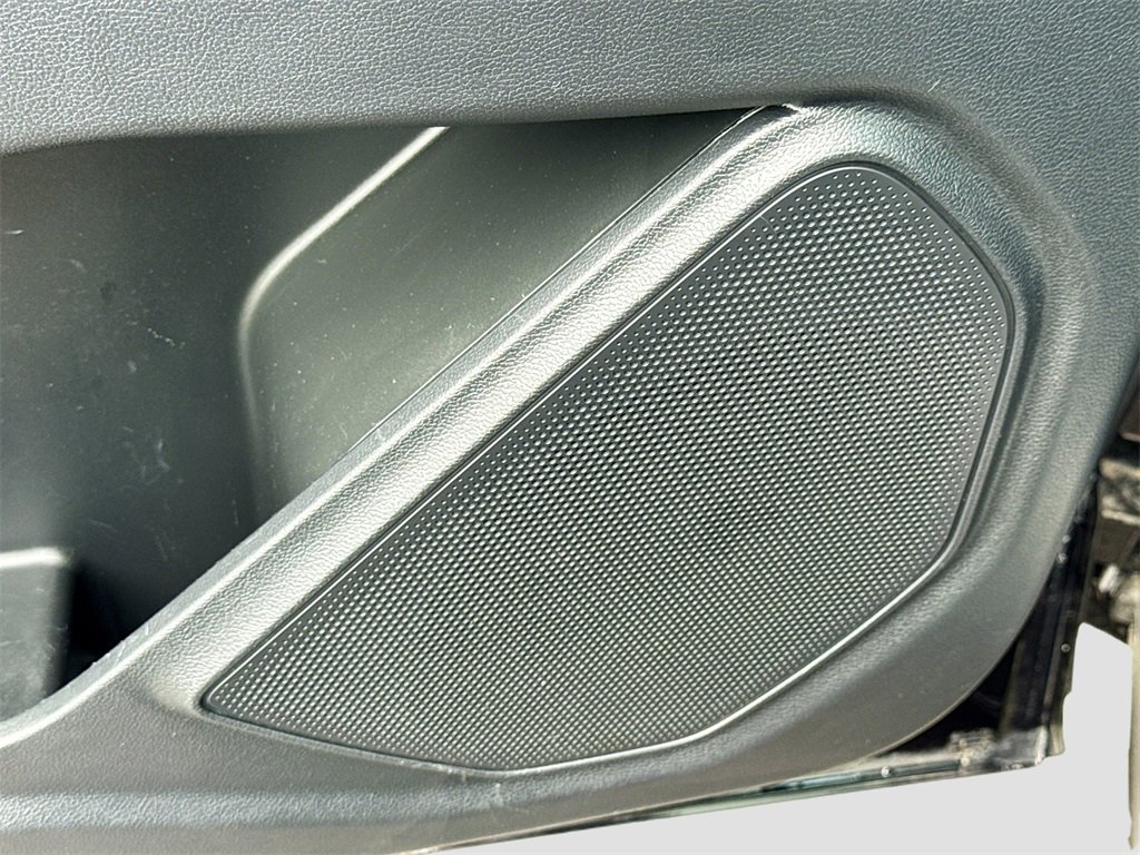 2022 Ford Explorer Limited photo 19