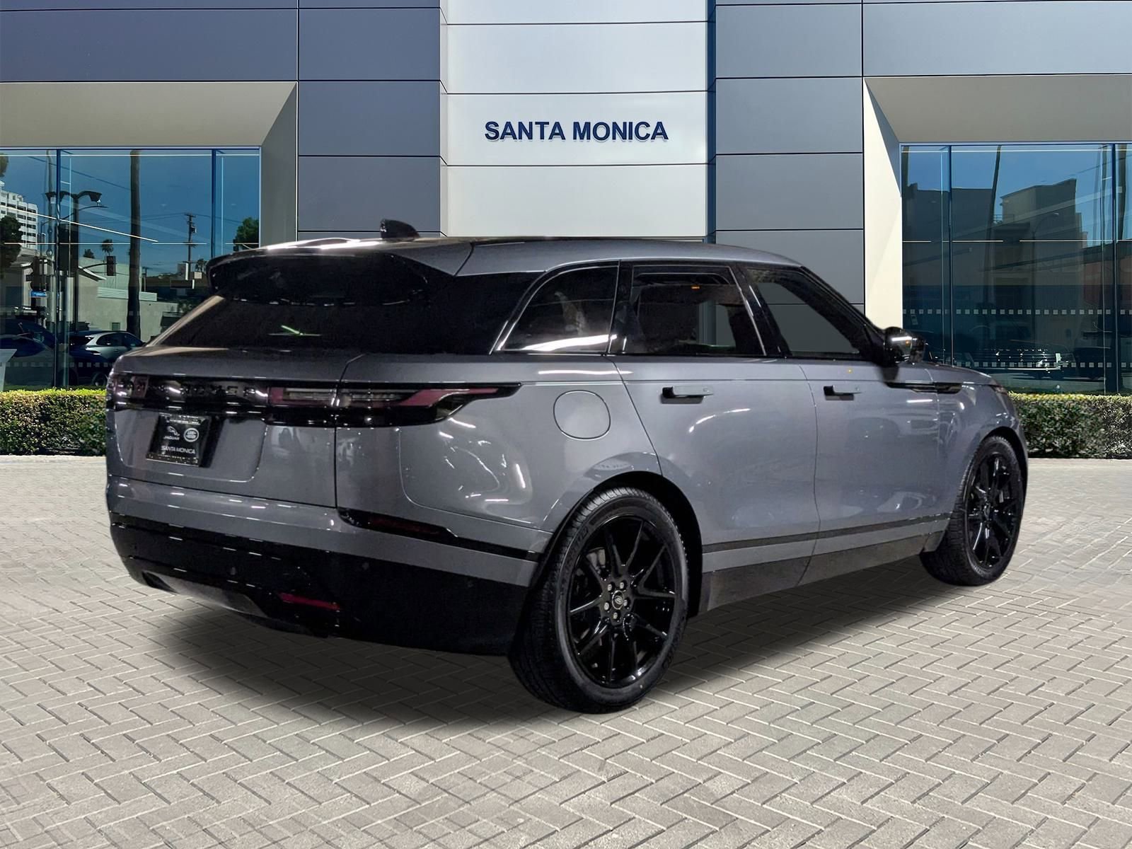 2026 Land Rover Range Rover Velar SE photo 2