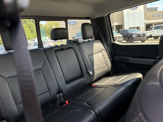 2026 Ford F-350 photo 16