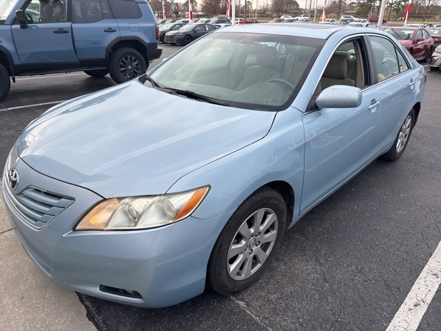 2009 Toyota Camry LE's photo