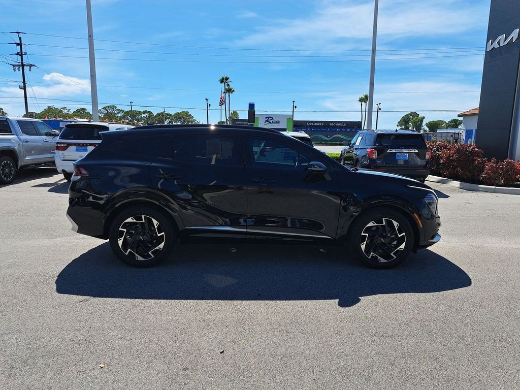 2024 Kia Sportage photo 4