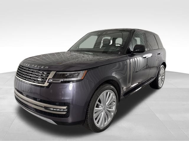 2025 Land Rover Range Rover SE's photo