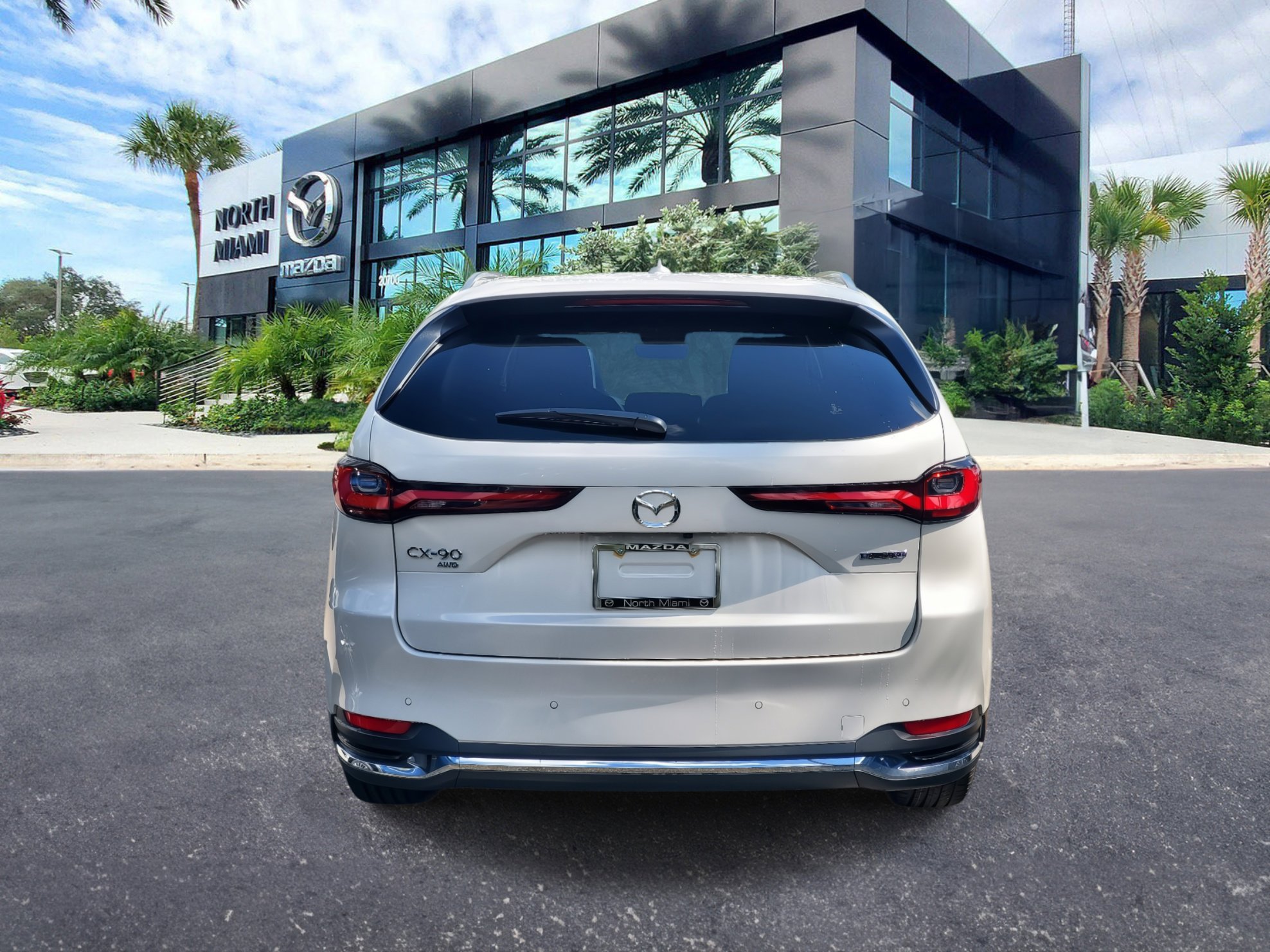 2025 Mazda CX-90 S Premium photo 2