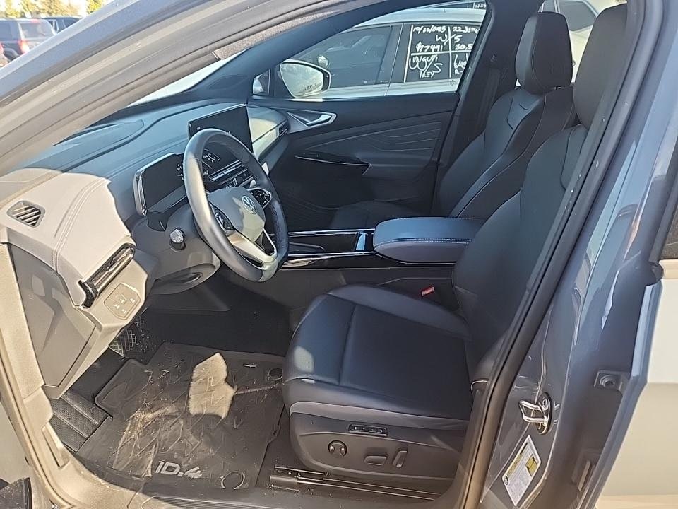 2023 Volkswagen ID.4 Pro S photo 3