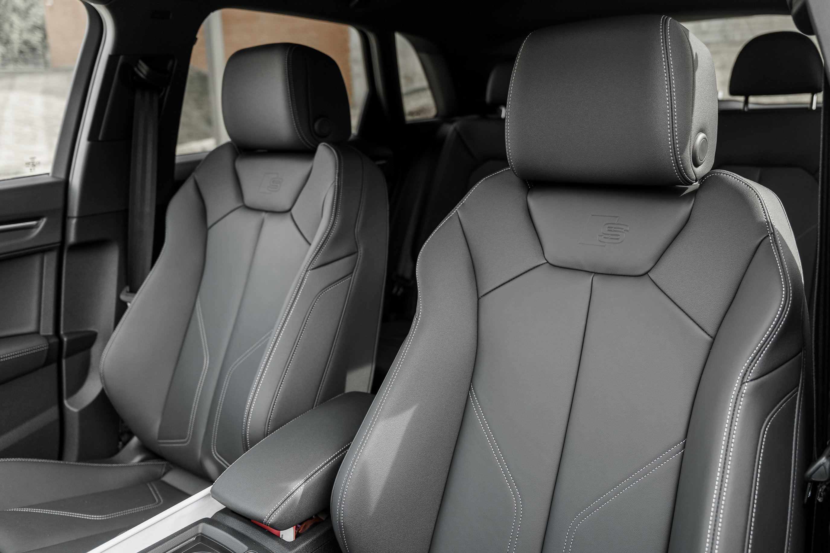 2025 Audi Q3 S line Premium photo 19