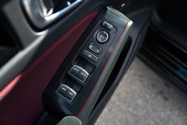2026 Honda Civic Si photo 17