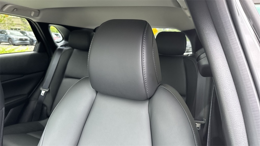 2025 Mazda CX-30 2.5 S Preferred photo 40