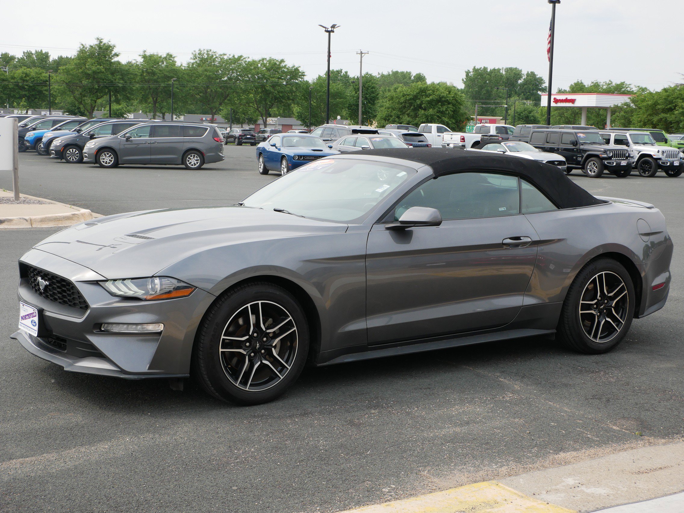 2023 Ford Mustang EcoBoost Premium photo 4