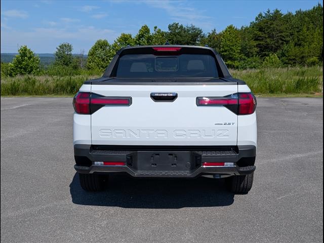 2025 Hyundai Santa Cruz Limited photo 2