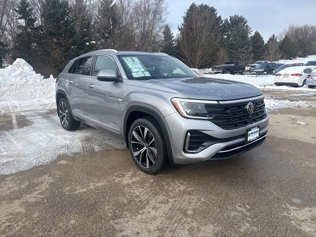 2026 Volkswagen Atlas Cross Sport SEL Premium R-LINE's photo