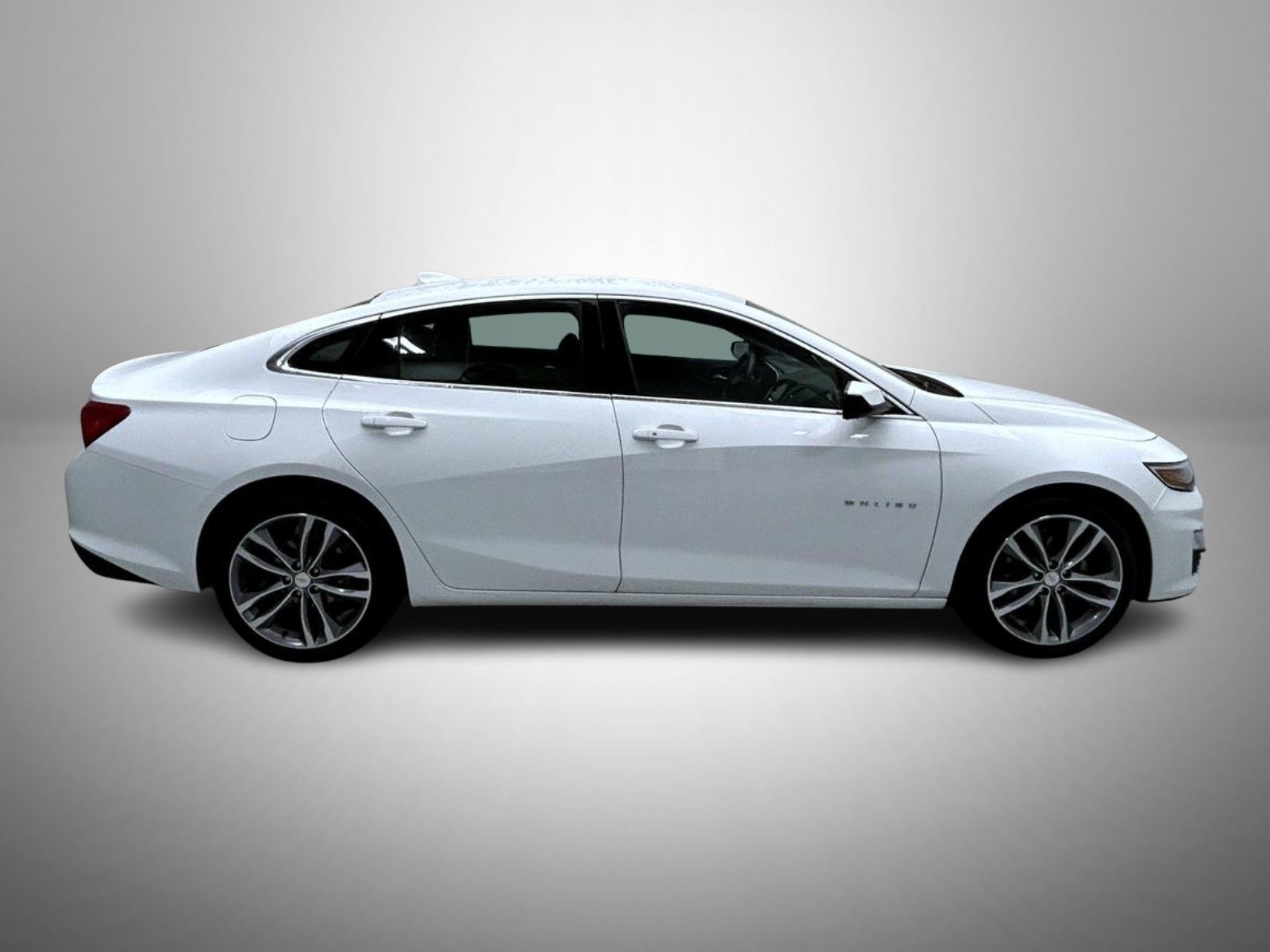 2023 Chevrolet Malibu 1LT photo 4