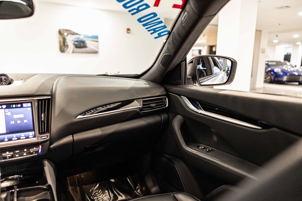 2021 MASERATI LEVANTE - Image 35