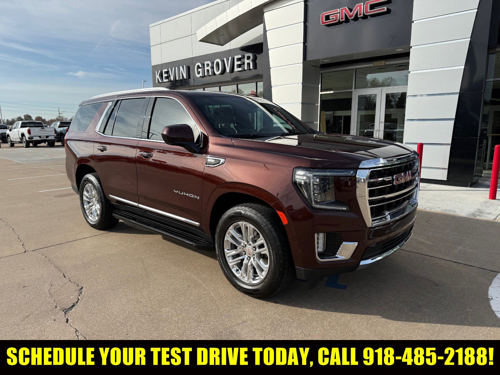 2023 GMC Yukon SLT's photo