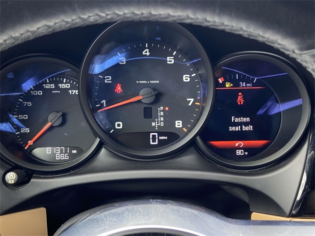 2018 Porsche Macan Base photo 17