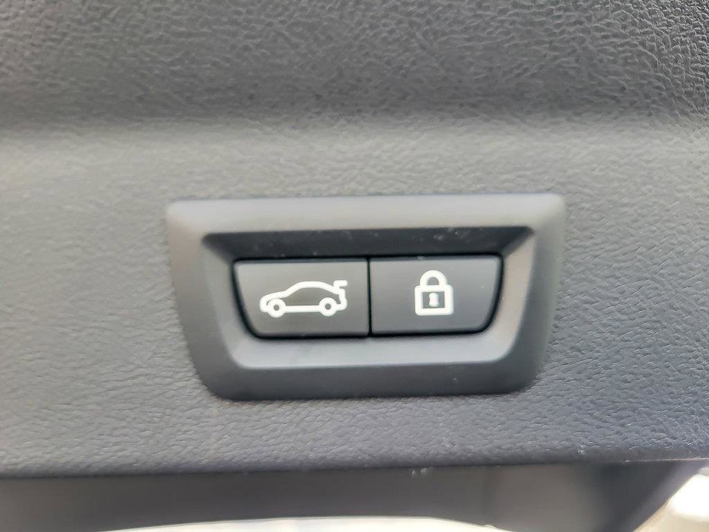 2022 BMW X3 - Image 27