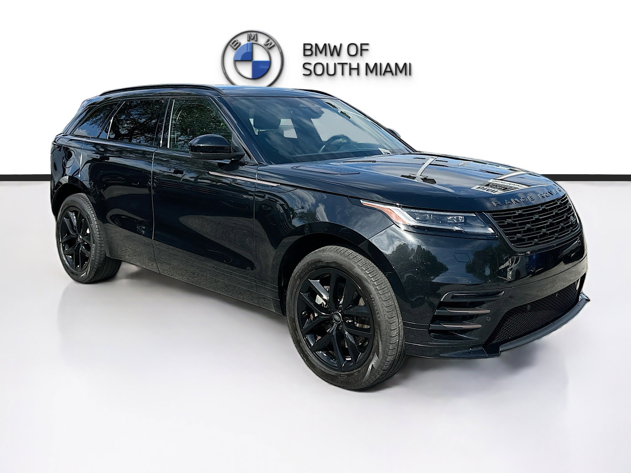 2024 Land Rover Range Rover Velar Dynamic SE's photo