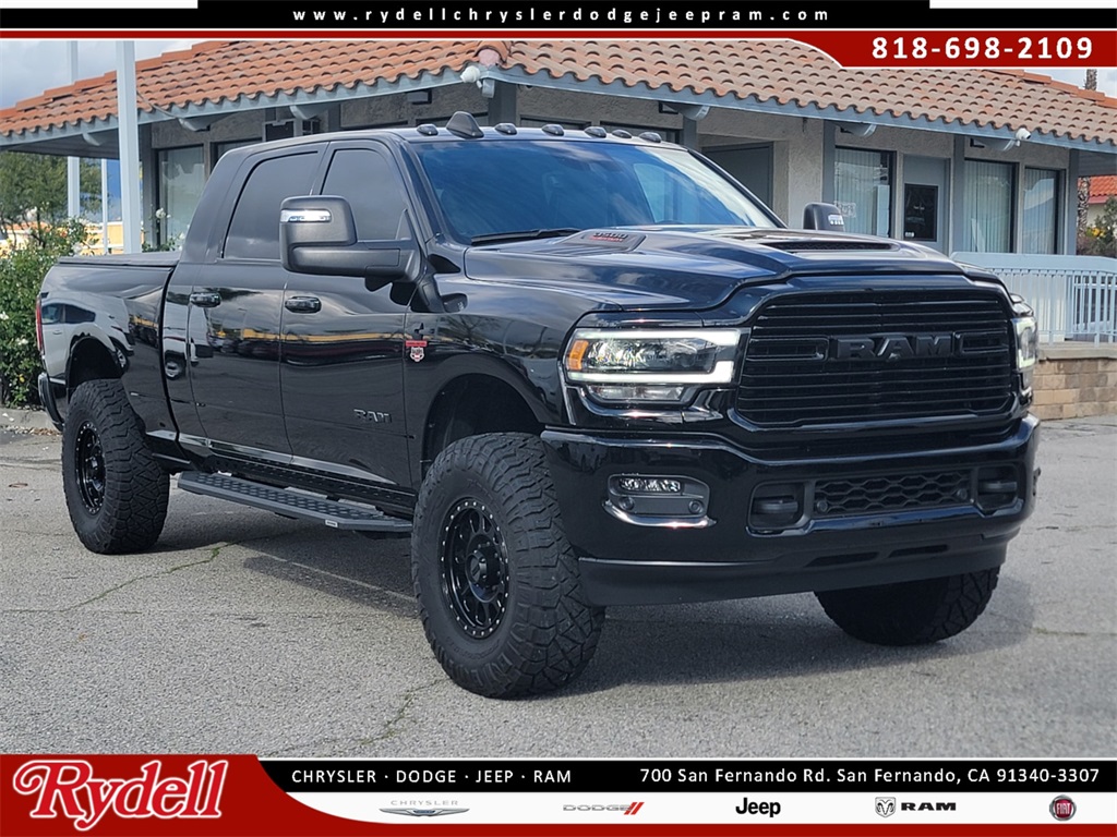 2024 RAM Ram 3500 Pickup Laramie's photo