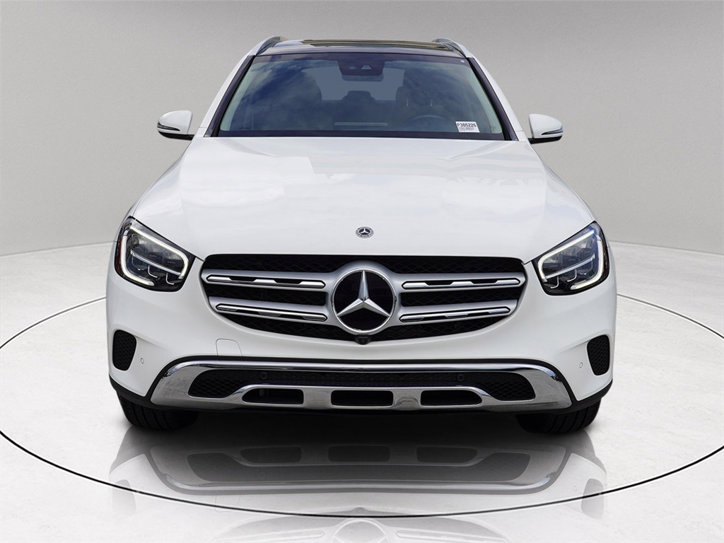 2022 Mercedes Benz GLC 300 photo 2