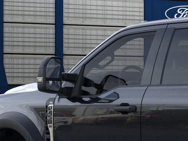 2026 Ford F-450 XL photo 2