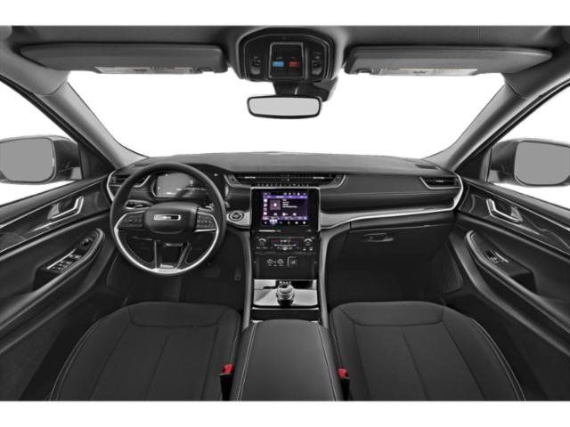 2025 Jeep Grand Cherokee Laredo X photo 4